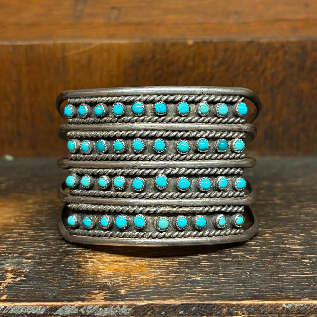 Petit Five Wire Cuff