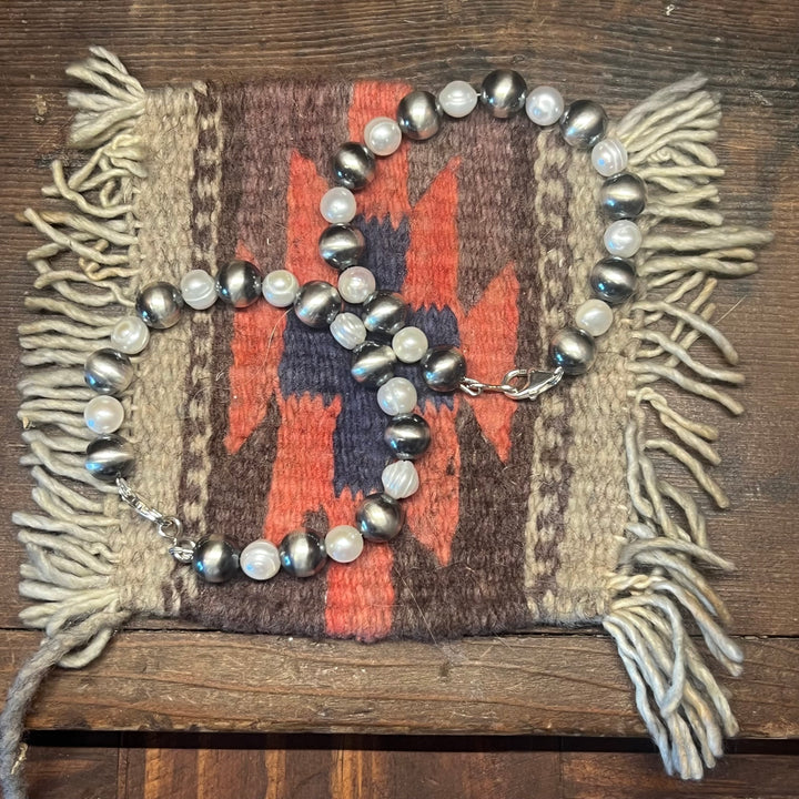 Navajo Pearls 10mm with Freshwater Pearl Bracelet