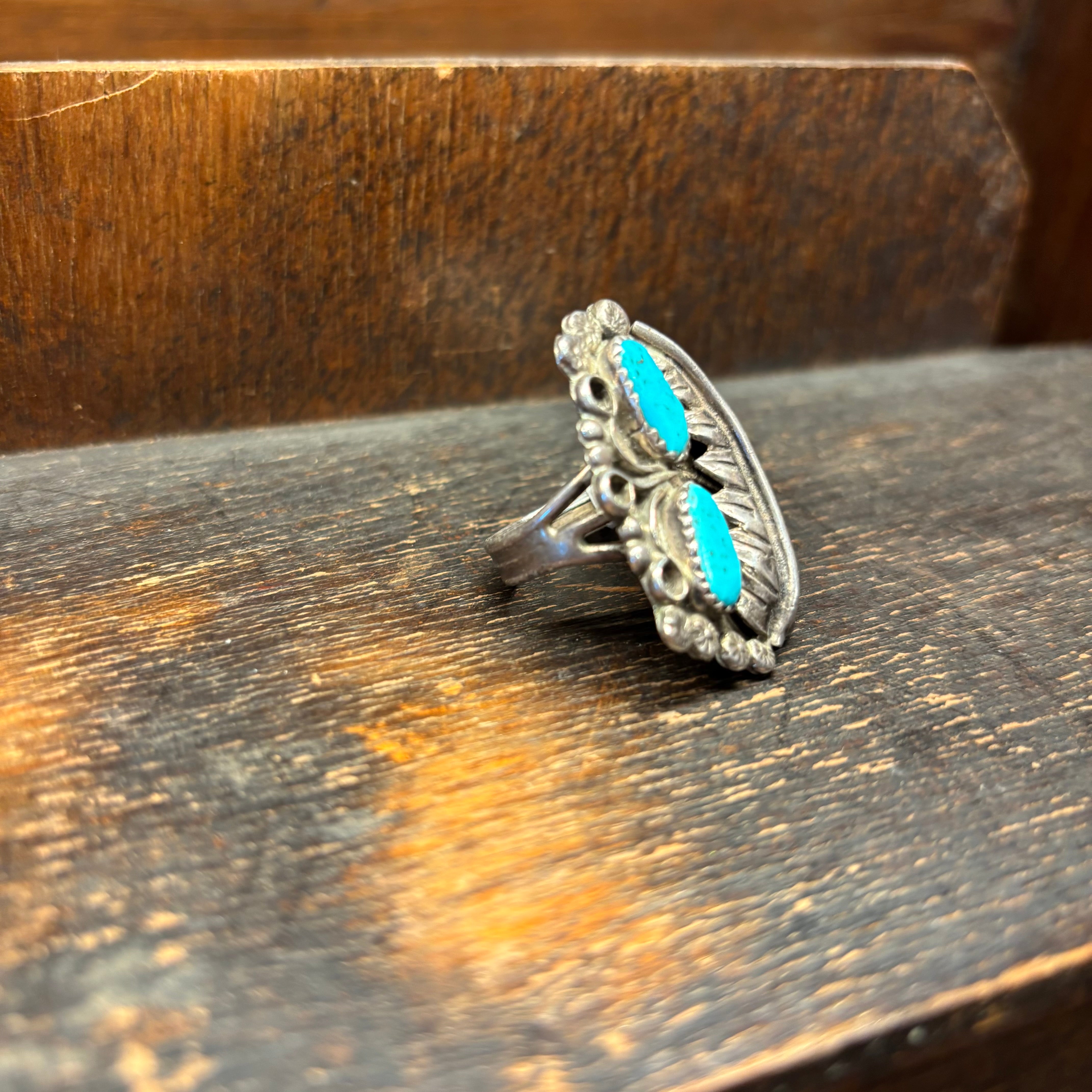 Arizona Turquoise Leaf 2 Stone 1-1/2 Long Vintage 1970's Navajo
