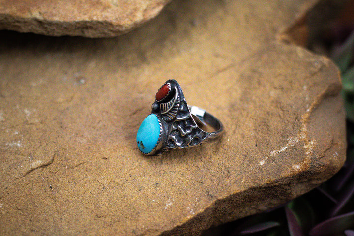 Arizona Turquoise and Mediterranean Coral Leaf Vintage Ring