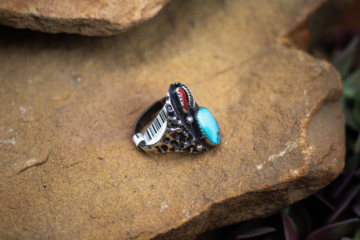 Arizona Turquoise and Mediterranean Coral Leaf Vintage Ring