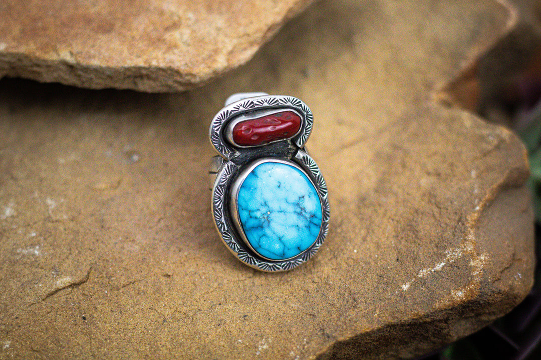 High-Grade Morenci Arizona Turquoise &amp; Mediterranean Coral Stamped Vintage Navajo 1960's Sterling Silver Ring Size 10
