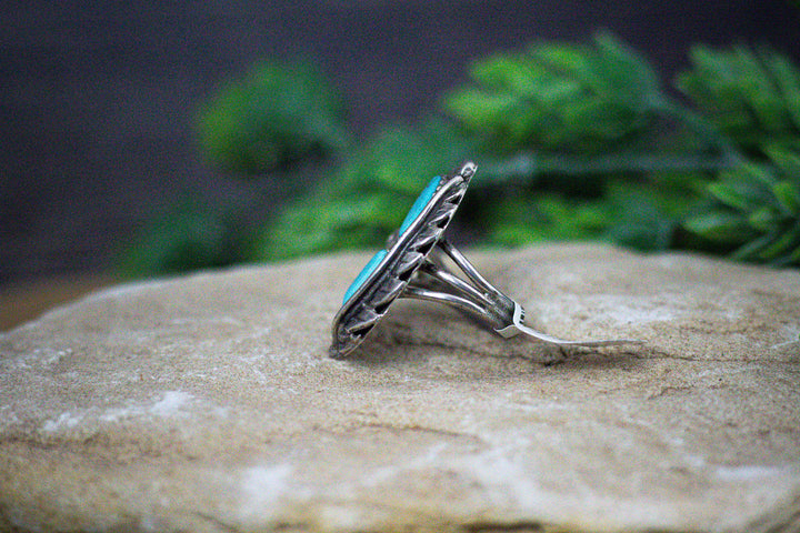 Arizona Turquoise Leaf 2 Stone 1-1/2 Long Vintage 1970's Navajo Sterling Silver Ring Size 10.5