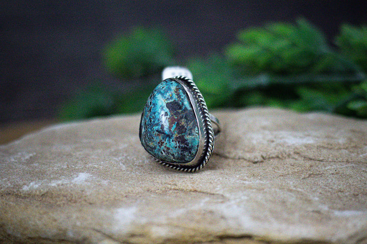 Pilot Mountain Nevada Turquoise Vintage 1970's Sterling Silver Ring Size 9.5