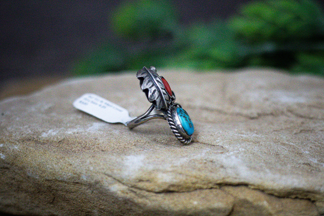 Arizona Turquoise and Mediterranean Coral Leaf Vintage 1970's Navajo Sterling Silver Ring Size 4.25