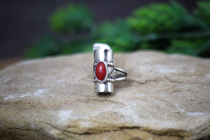 Mediterranean Coral "Taos Drum" 1 Long Vintage 1970's Sterling Silver Ring Size 6.75