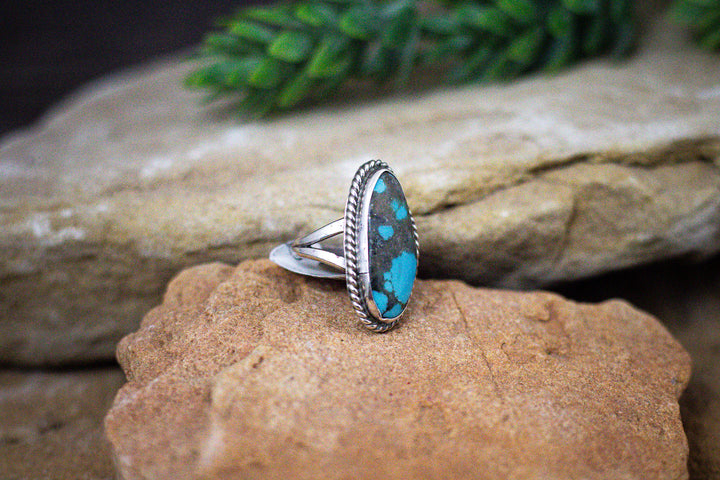 Pilot Mountain Nevada Turquoise Vintage 1-1/8 Long 1970's Sterling Silver Ring Size 4