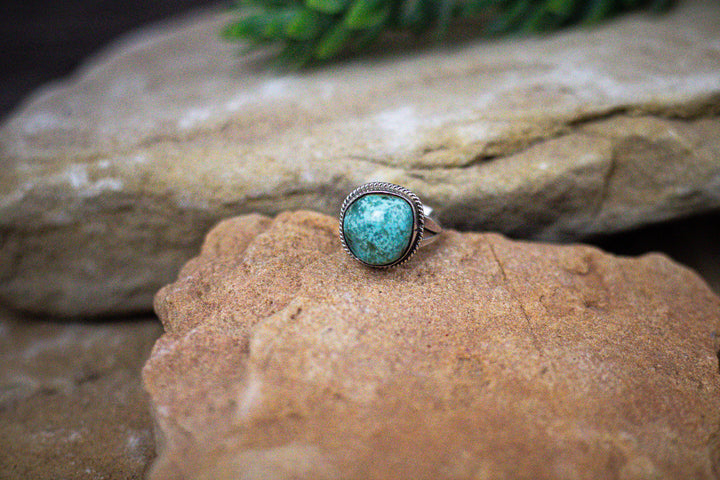 Nevada Turquoise Round Rope Ring