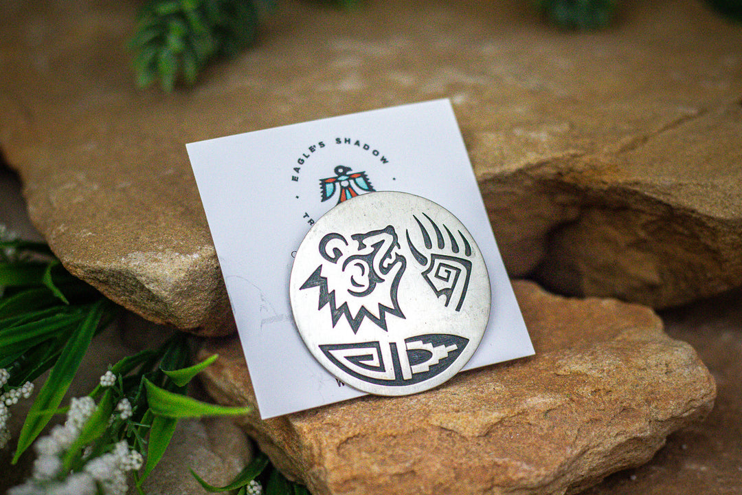 Hopi Overlay Bear & Claw Pendant/Pin