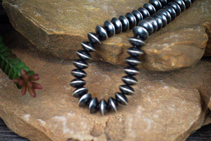 15 mm Navajo Peral Necklace