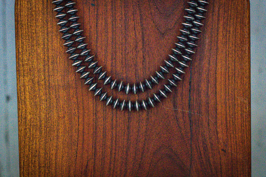 10 mm Navajo Saucer Necklace 22" L