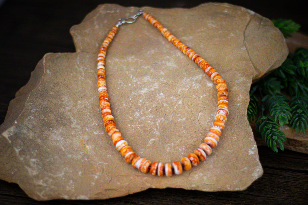 Graduated Orange Spiny with Brown Shell Necklace 19"