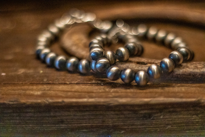 8mm Navajo Pearl Bracelet