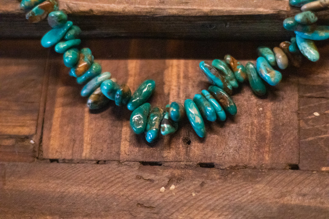 Fox Turquoise Nugget Necklace 16"