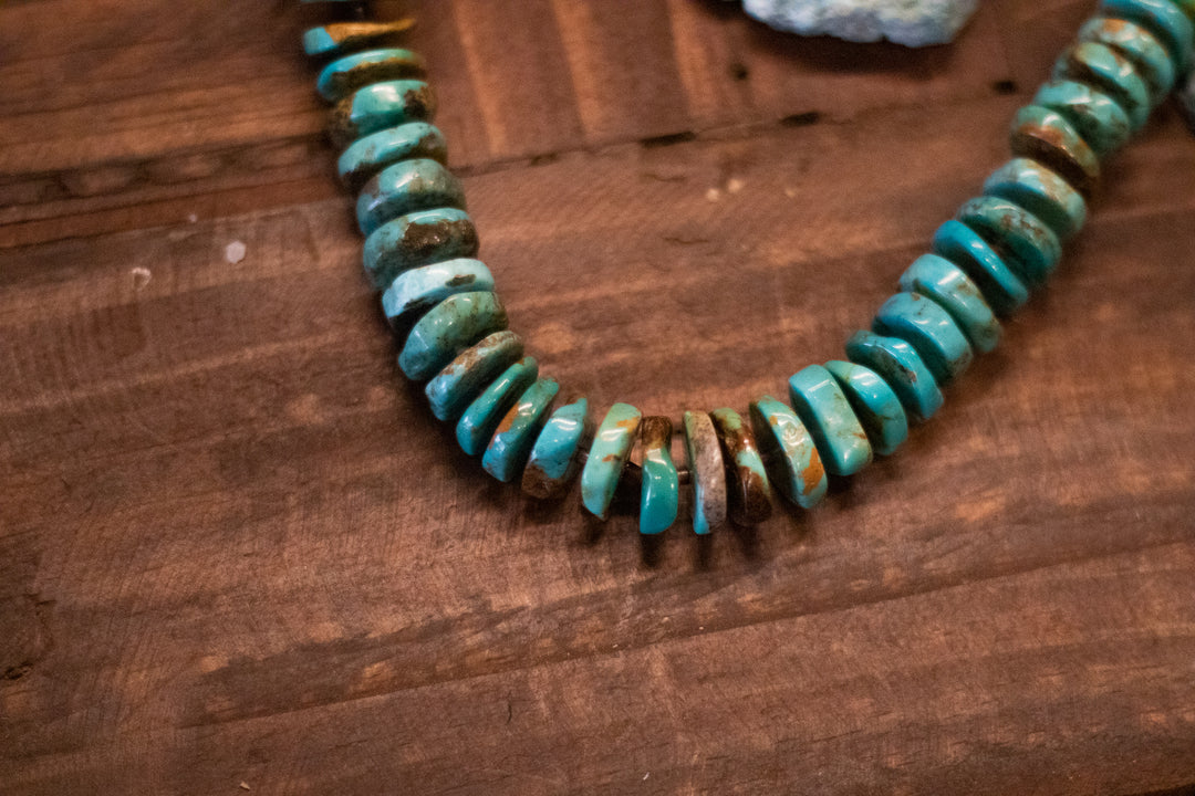 Royal Beauty Turquoise with 8mm Corrugated and Melon Beads 30"