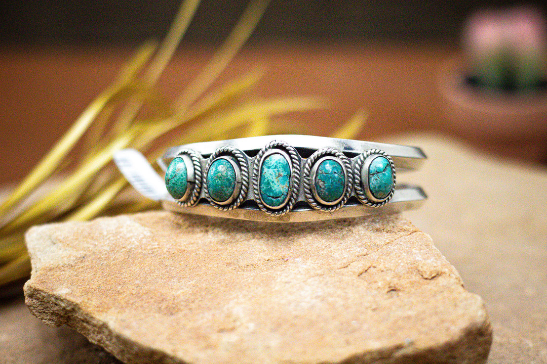 Vintage Nevada Turquoise 5 Stone Row Sterling Silver 1970's Cuff 6" with 1" gap
