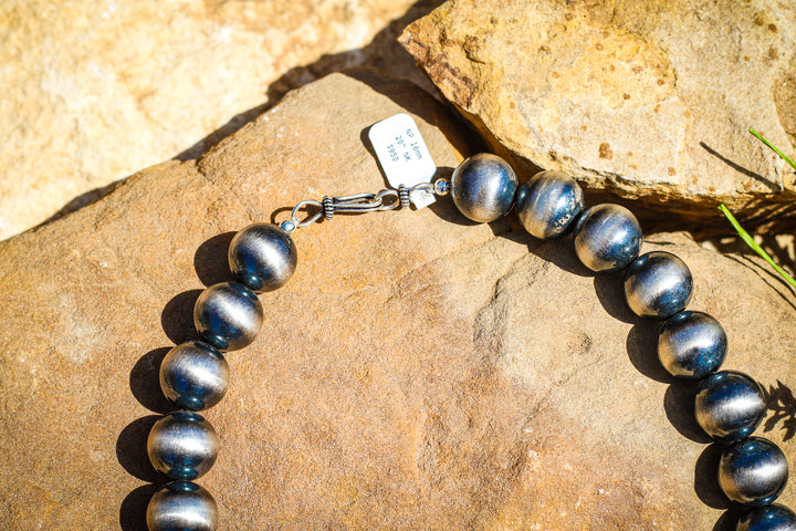 Navajo Pearls 16mm 14" Necklace