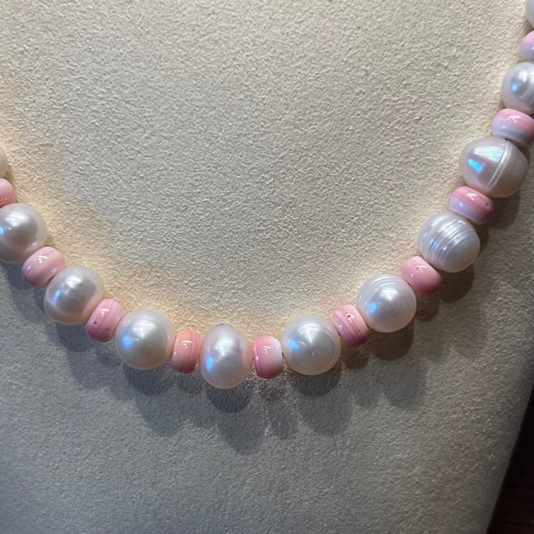 Pink Conch Shell & Freshwater Pearls Necklace