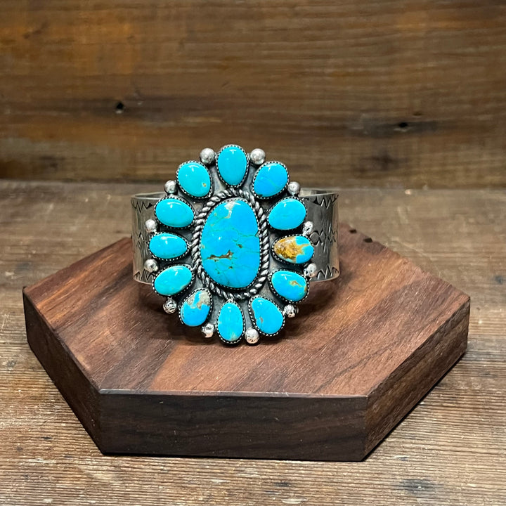 Campitos Turquoise Cluster Cuff