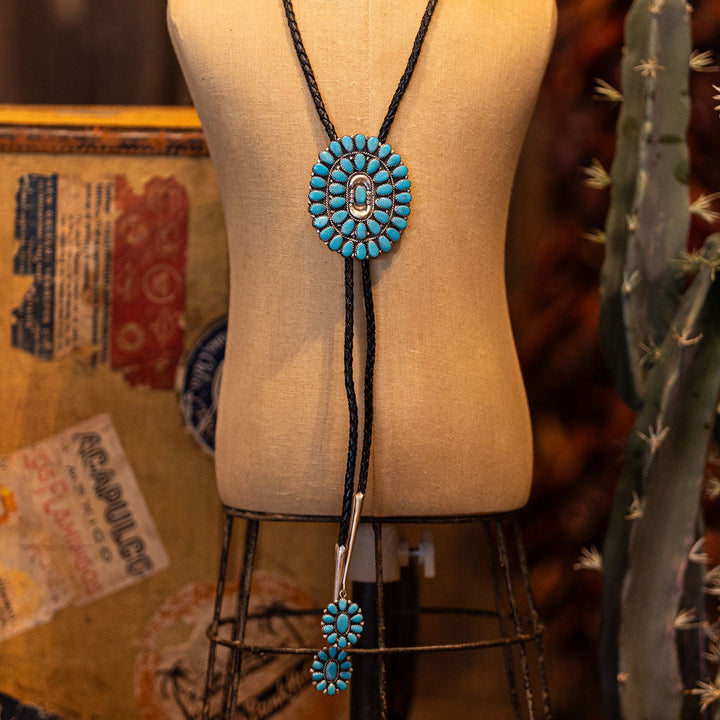 Turquoise Cluster Bolo