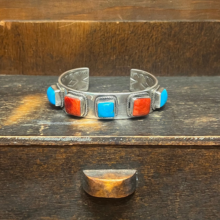 Campitos Turquoise & Red Spiny Oyster Cuff 5.5(Medium)