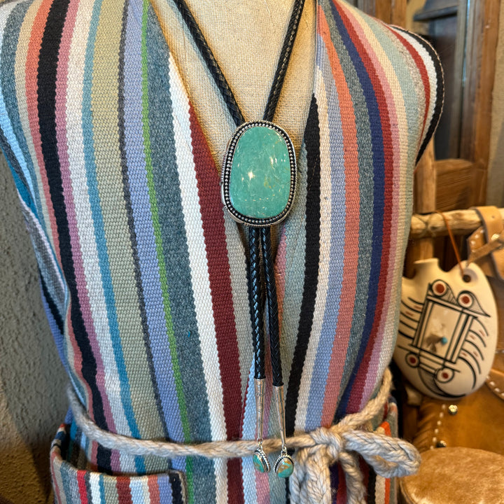 Large Oval Turquoise Bolo Tie