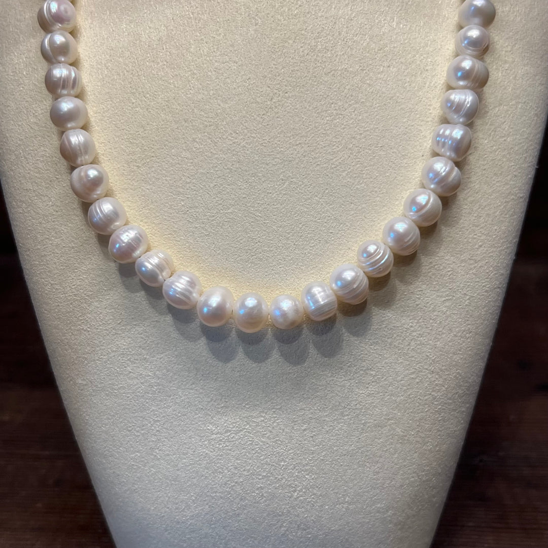 Freshwater Pearls Necklace