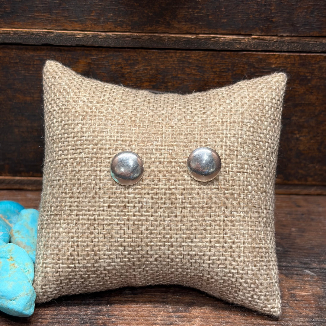 Silver Buck Studs