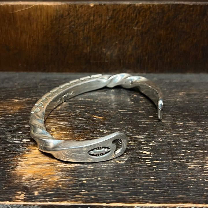 Heavy Gauge Twist Cuff