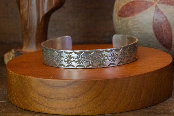 Sun Rays and Carpenter Design Men's Cuff