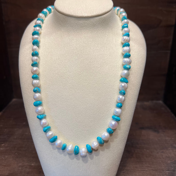 Turquoise & Freshwater Pearls Necklace