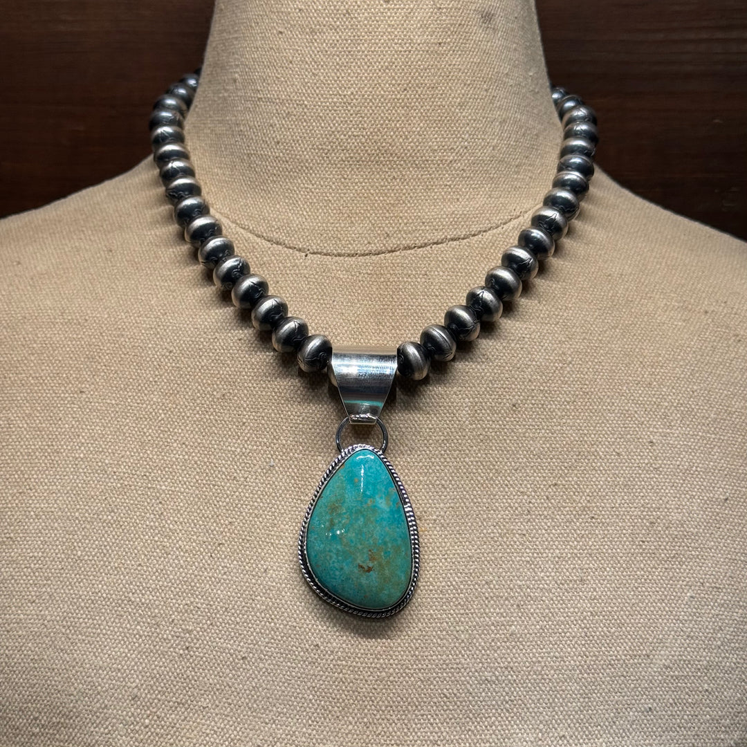 Light Green Campitos Drop Pendant