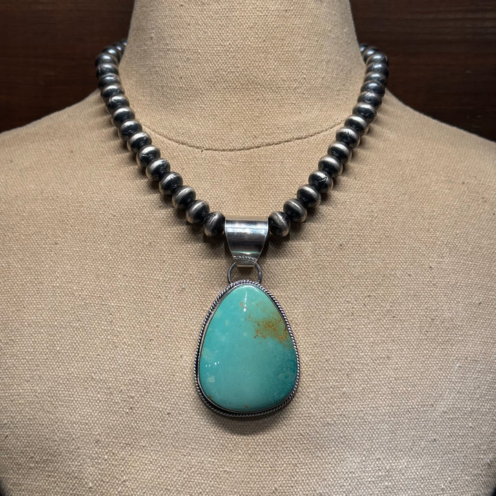 Green Campitos Pendant