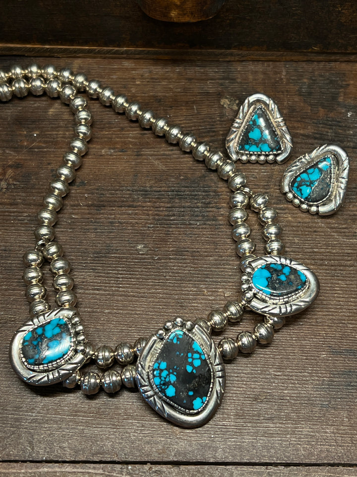 Vintage High Grade Carlin Turquoise Necklace