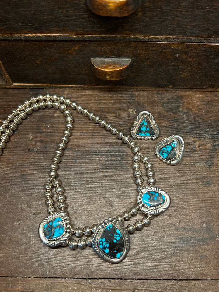 Vintage High Grade Carlin Turquoise Necklace