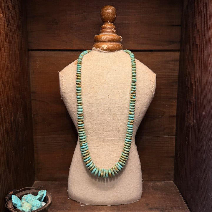 Hand-Rolled Campos Turquoise Graduated Necklace