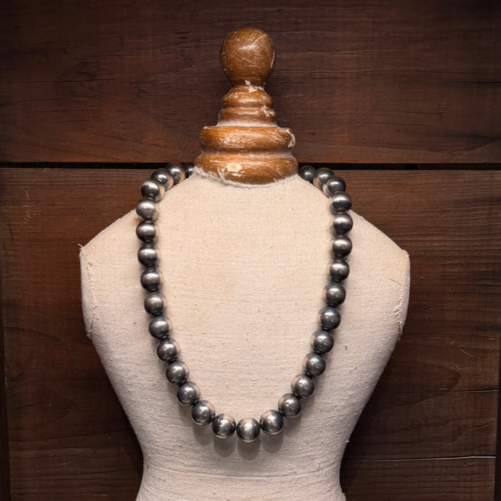 14mm 20" Navajo Pearl Necklace