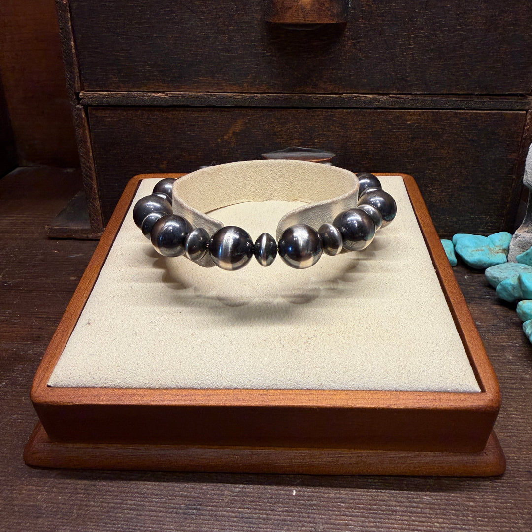 12mm Navajo Pearl Bracelet