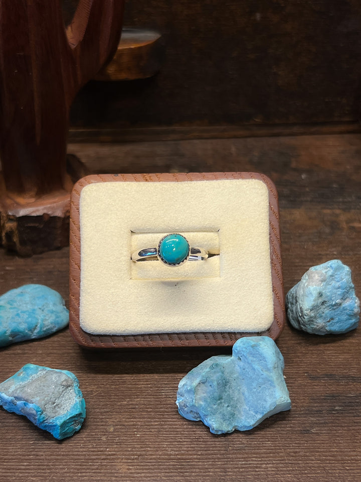 Arizona Blue Single Oval Stone Ring